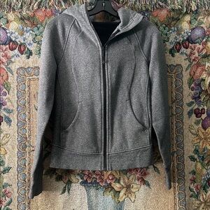 Lululemon hoodie size 4